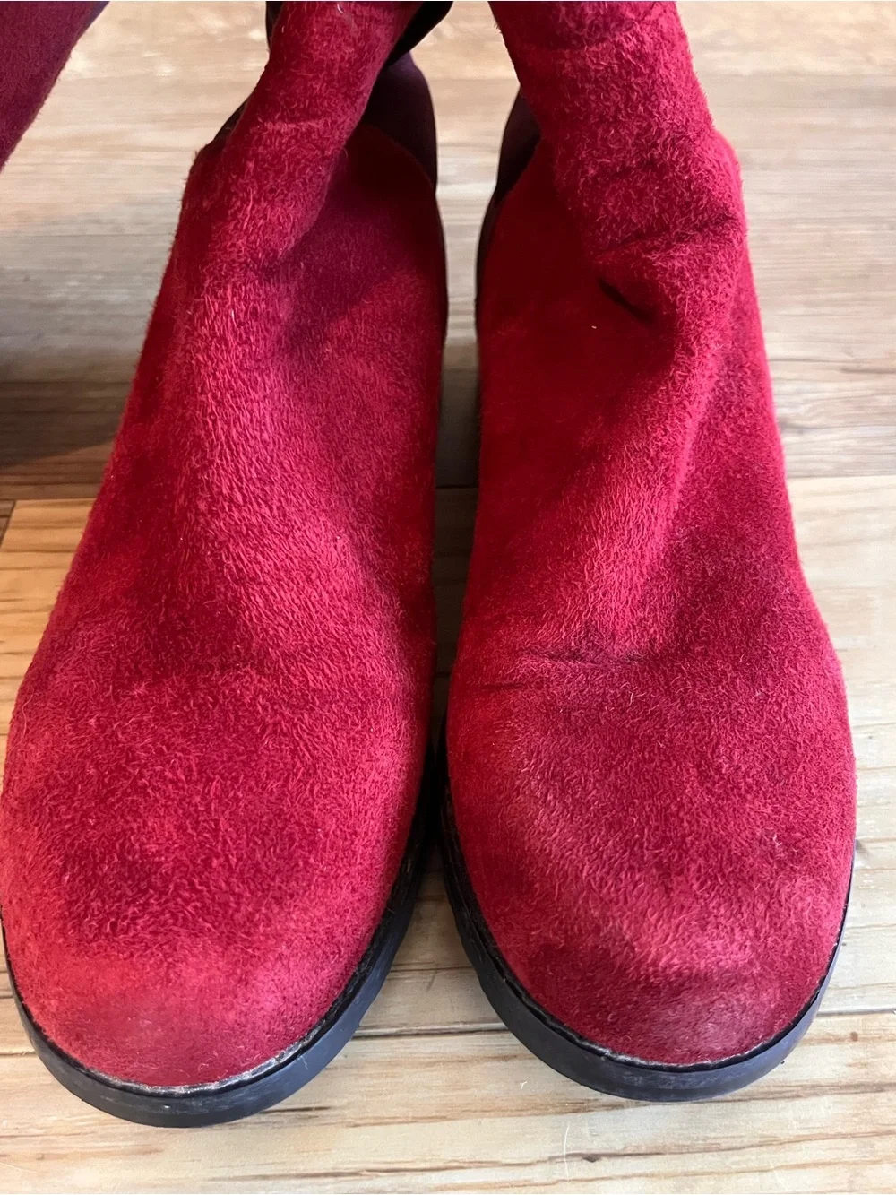 STUART WEITZMAN Women's Over-the-Knee Stretch Suede Boots- size 5.5 EUC